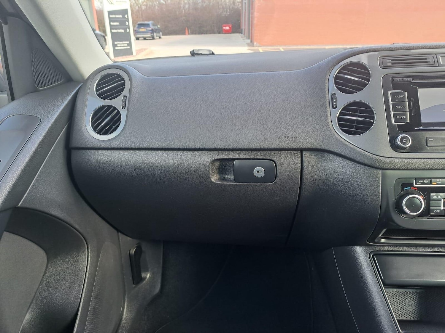 Used Volkswagen Tiguan 2013 for sale - 76584061: Photo 23