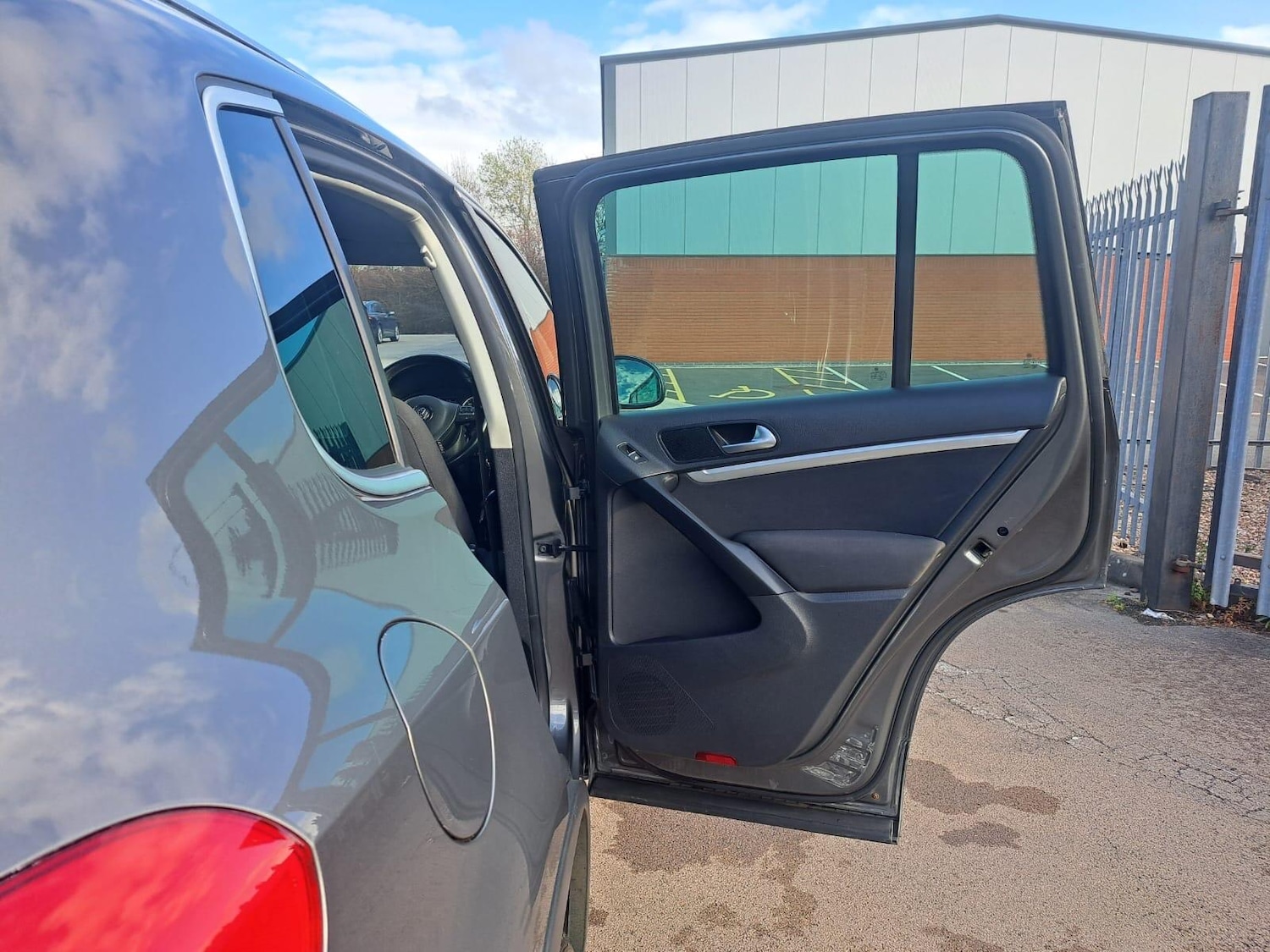 Used Volkswagen Tiguan 2013 for sale - 76584061: Photo 58