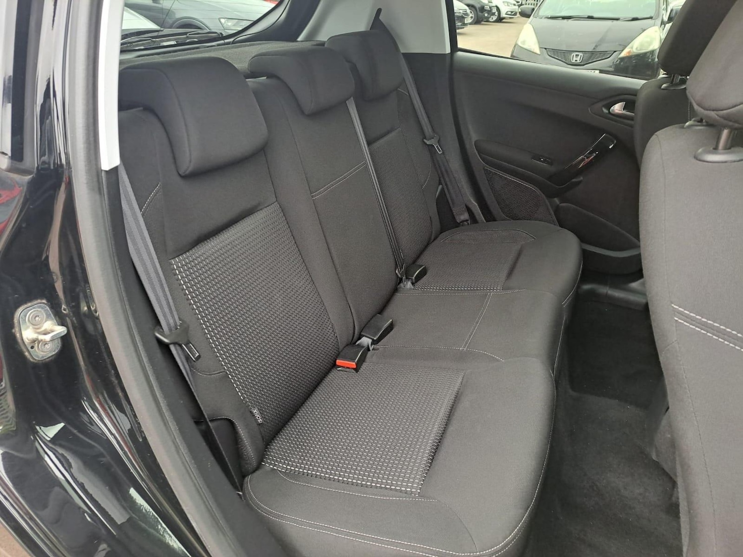 Used Peugeot 208 2018 for sale - 76314732: Photo 12