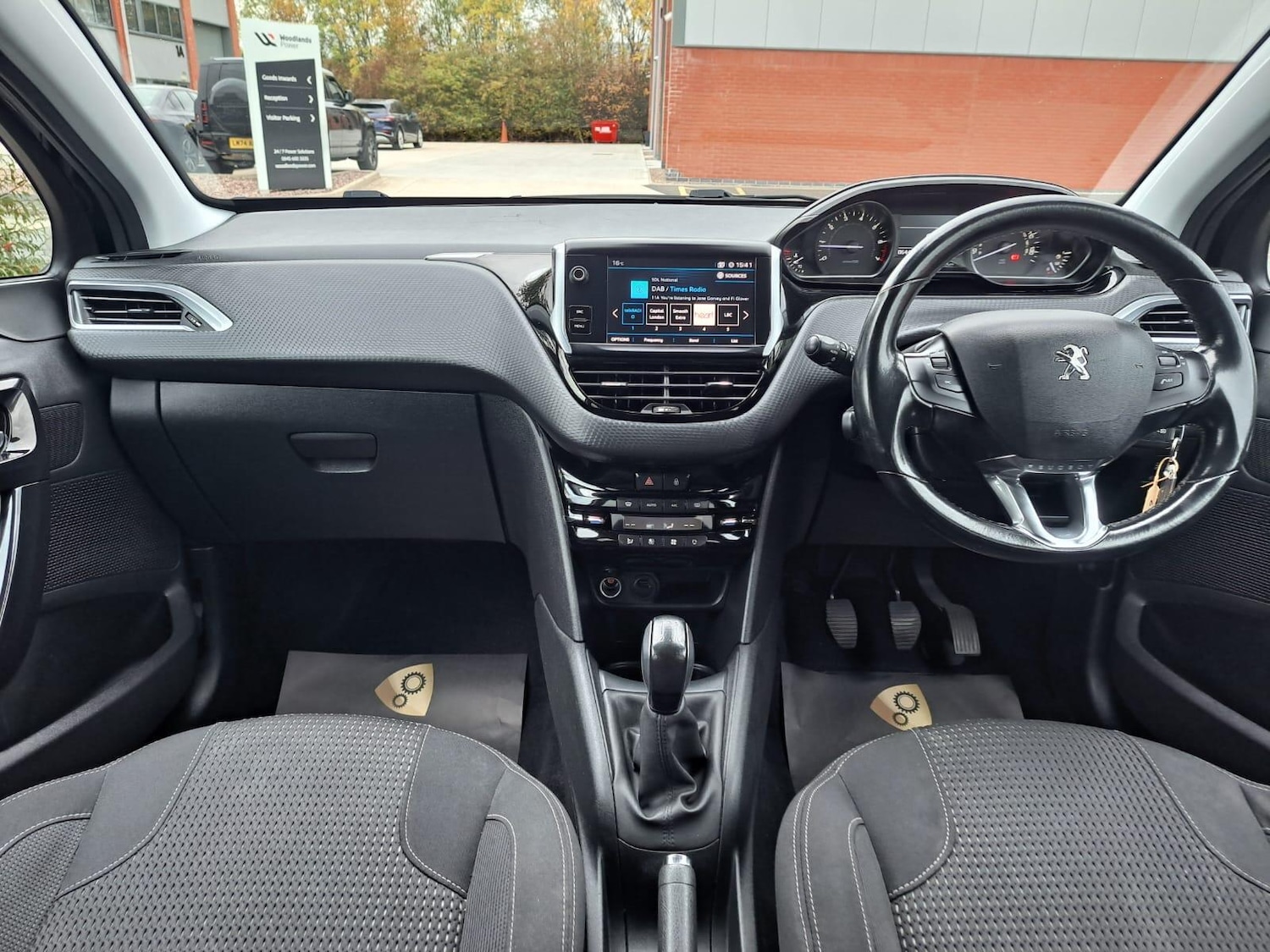 Used Peugeot 208 2018 for sale - 76314732: Photo 13