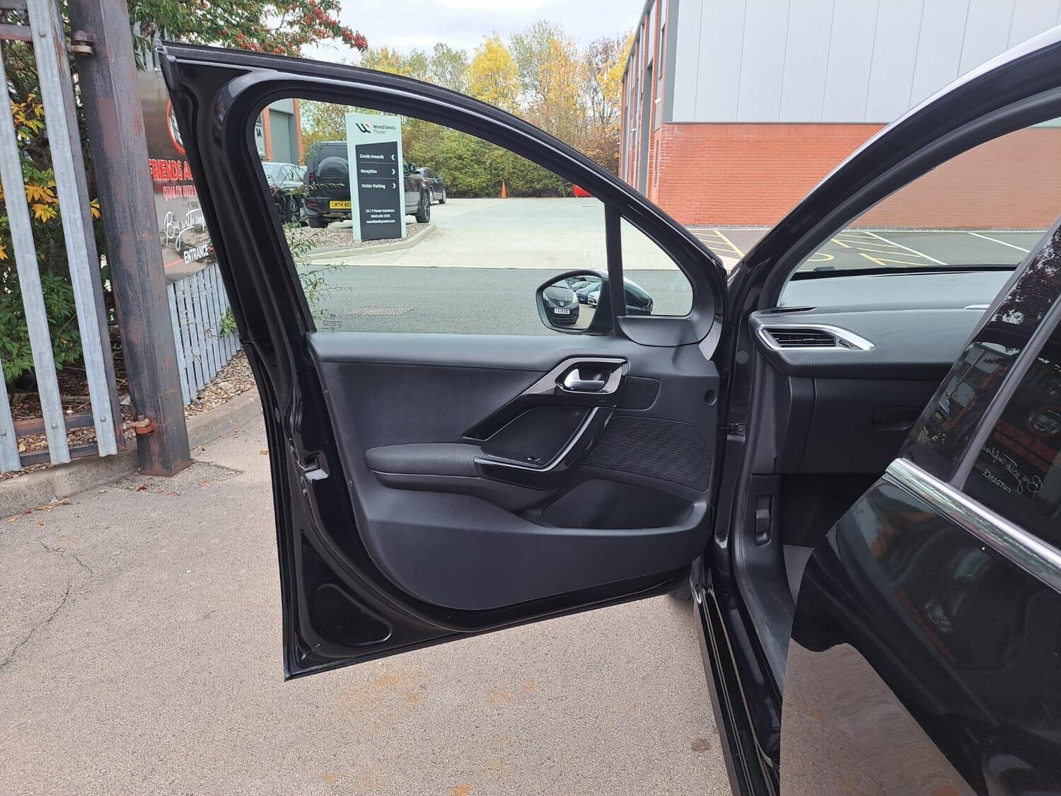 Used Peugeot 208 2018 for sale - 76314732: Photo 56