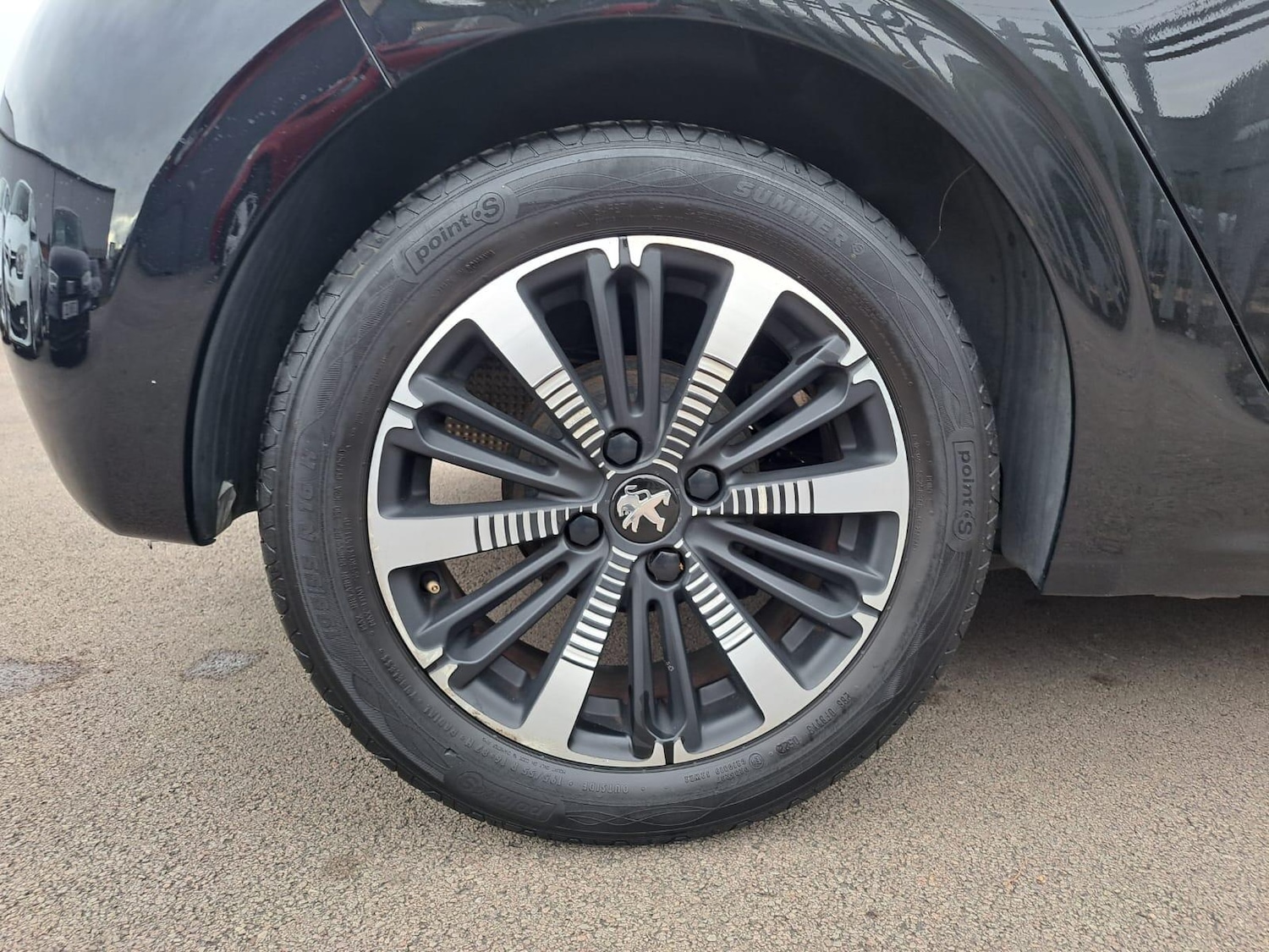 Used Peugeot 208 2018 for sale - 76314732: Photo 69