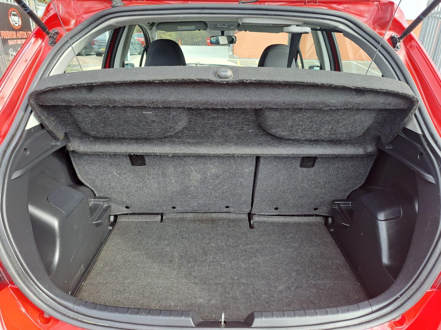 Used Toyota Yaris 2015 for sale - 76991684: Photo 55