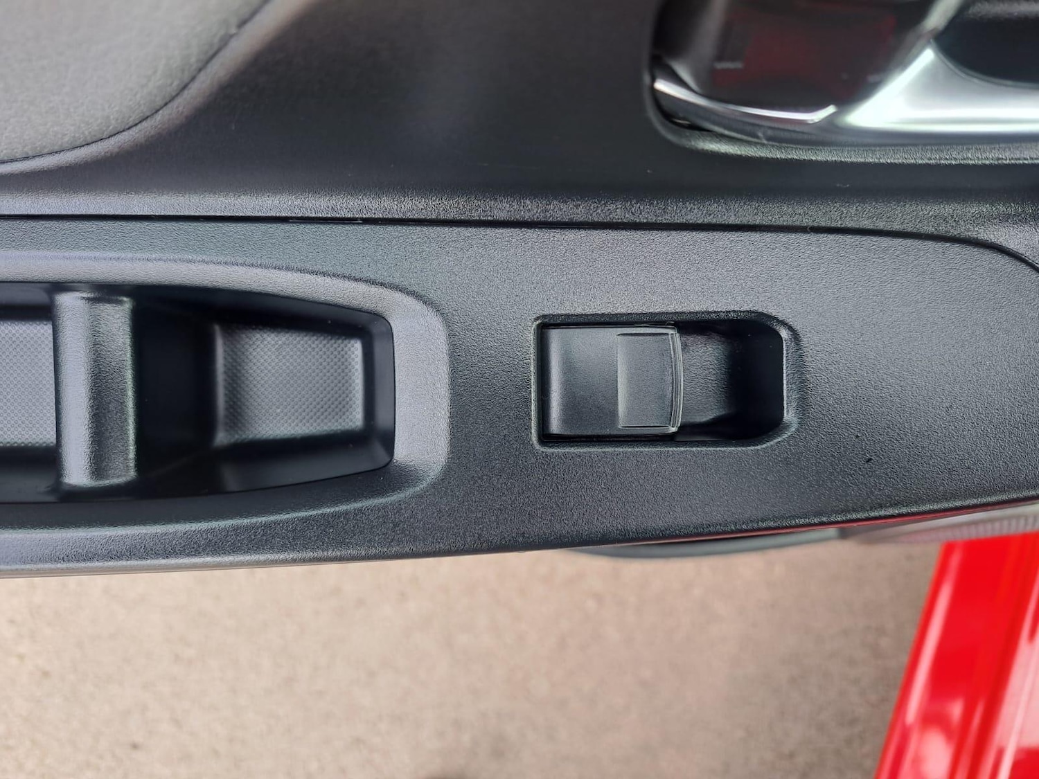 Used Toyota Yaris 2015 for sale - 76991684: Photo 58