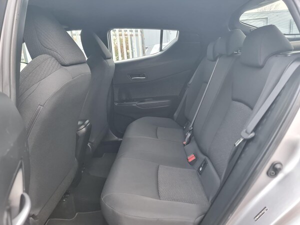 Used Toyota C-HR 2019 for sale - 75127930: Photo 18