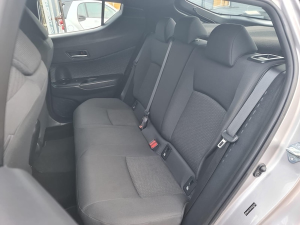 Used Toyota C-HR 2019 for sale - 75127930: Photo 19