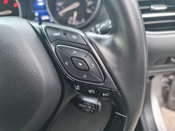 Used Toyota C-HR 2019 for sale - 75127930: Photo 23