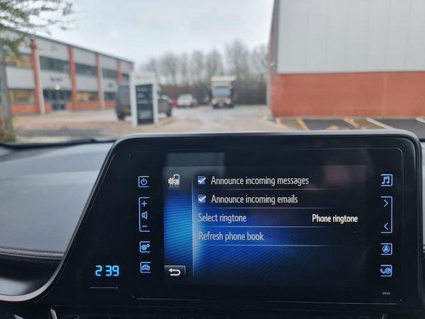 Used Toyota C-HR 2019 for sale - 75127930: Photo 44
