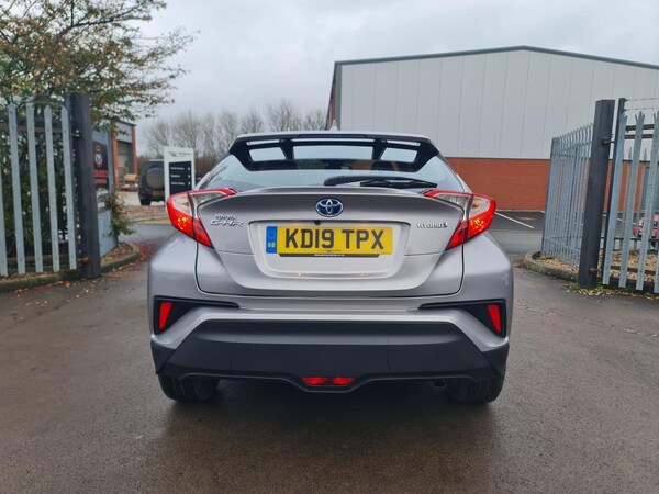 Used Toyota C-HR 2019 for sale - 75127930: Photo 5