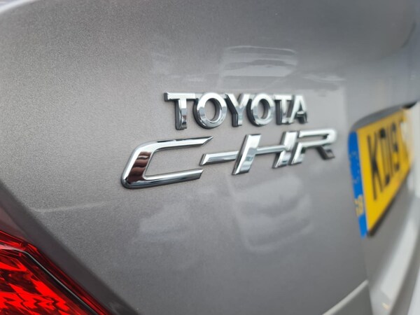 Used Toyota C-HR 2019 for sale - 75127930: Photo 79