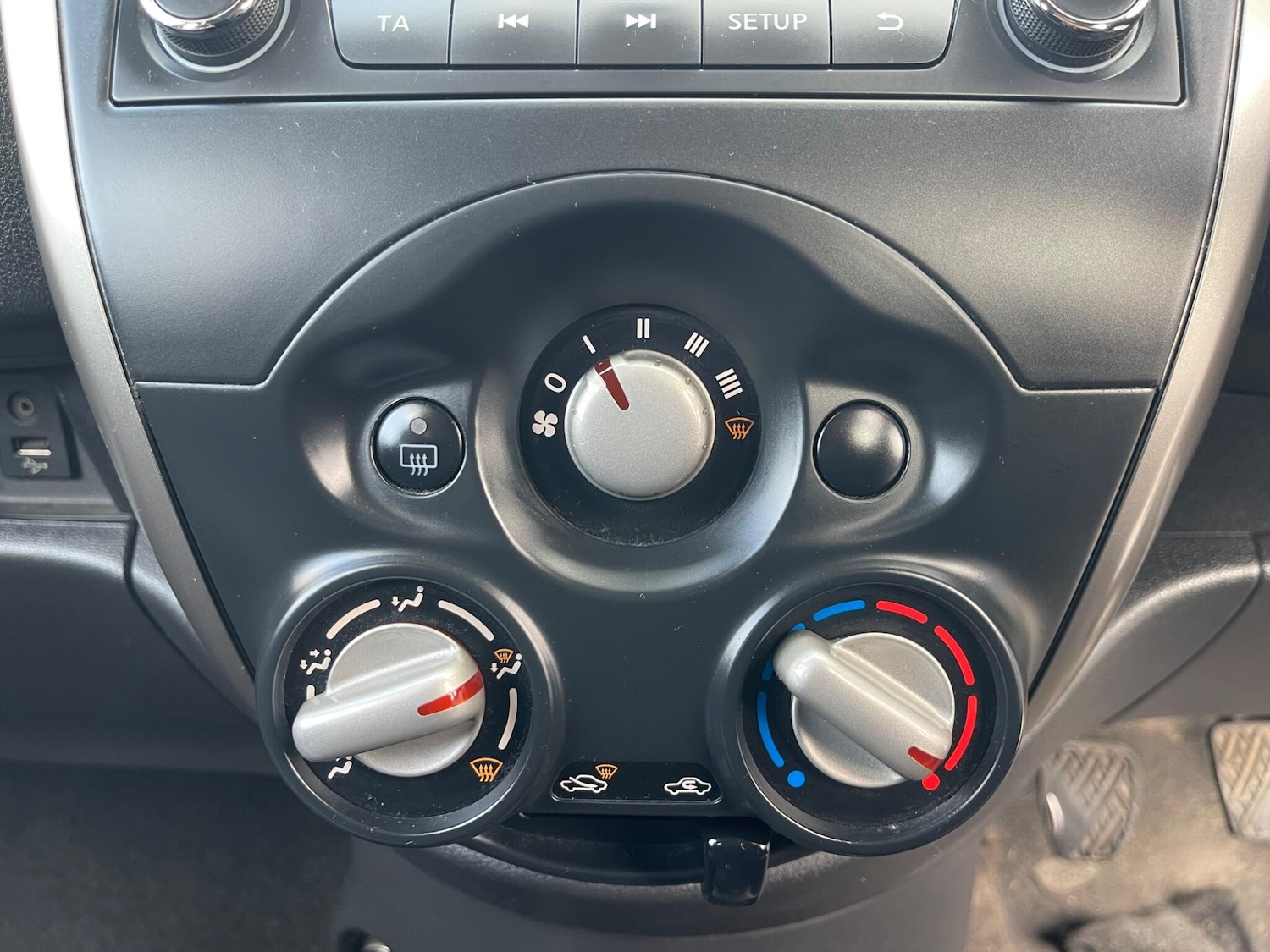 Used Nissan Micra 2015 for sale - 77658014: Photo 30