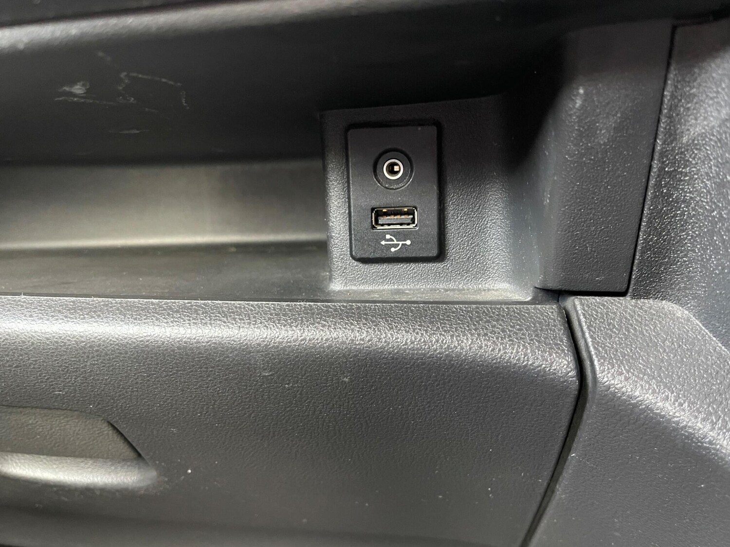 Used Nissan Micra 2015 for sale - 77658014: Photo 36