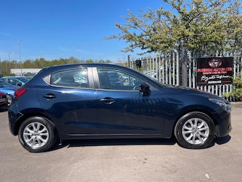 Used Mazda Mazda2 2016 for sale - 78301200: Photo