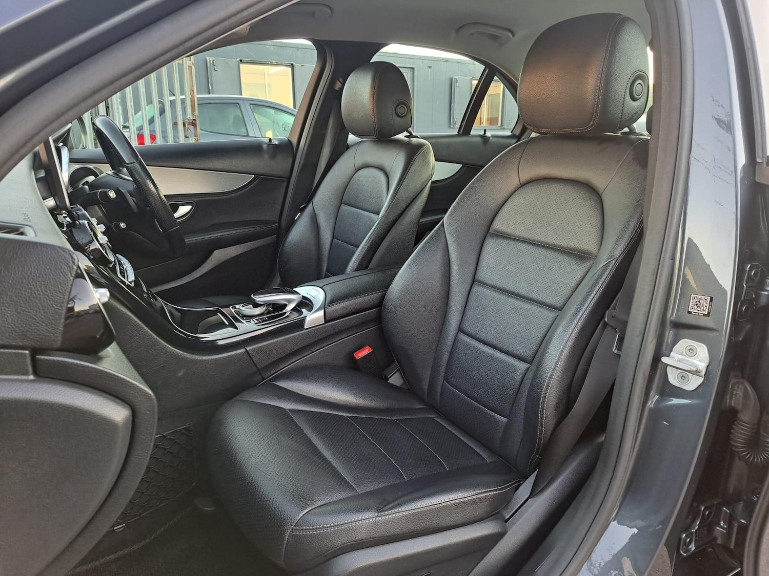 Used Mercedes-Benz C Class 2014 for sale - 77067115: Photo 19