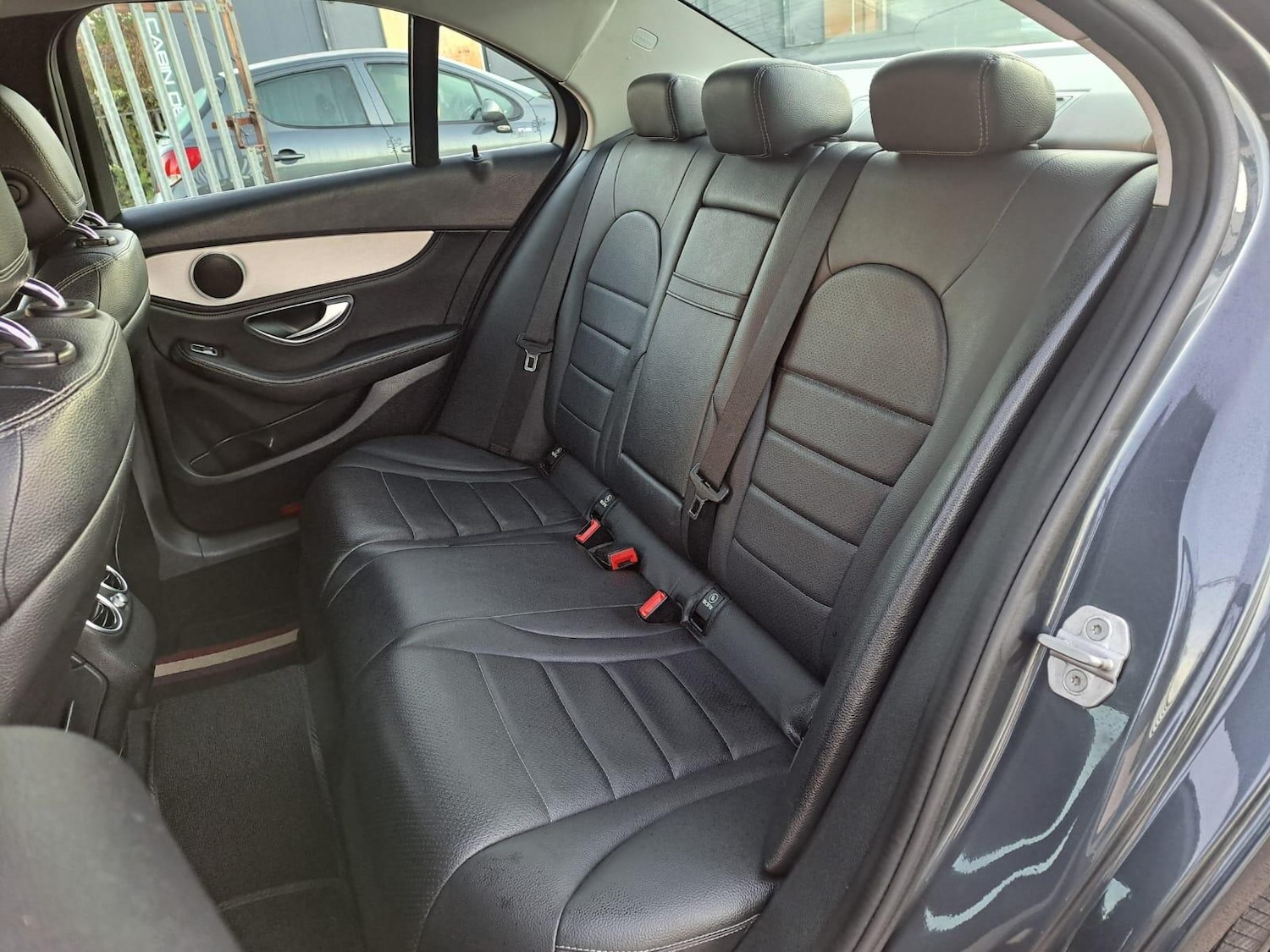 Used Mercedes-Benz C Class 2014 for sale - 77067115: Photo 21