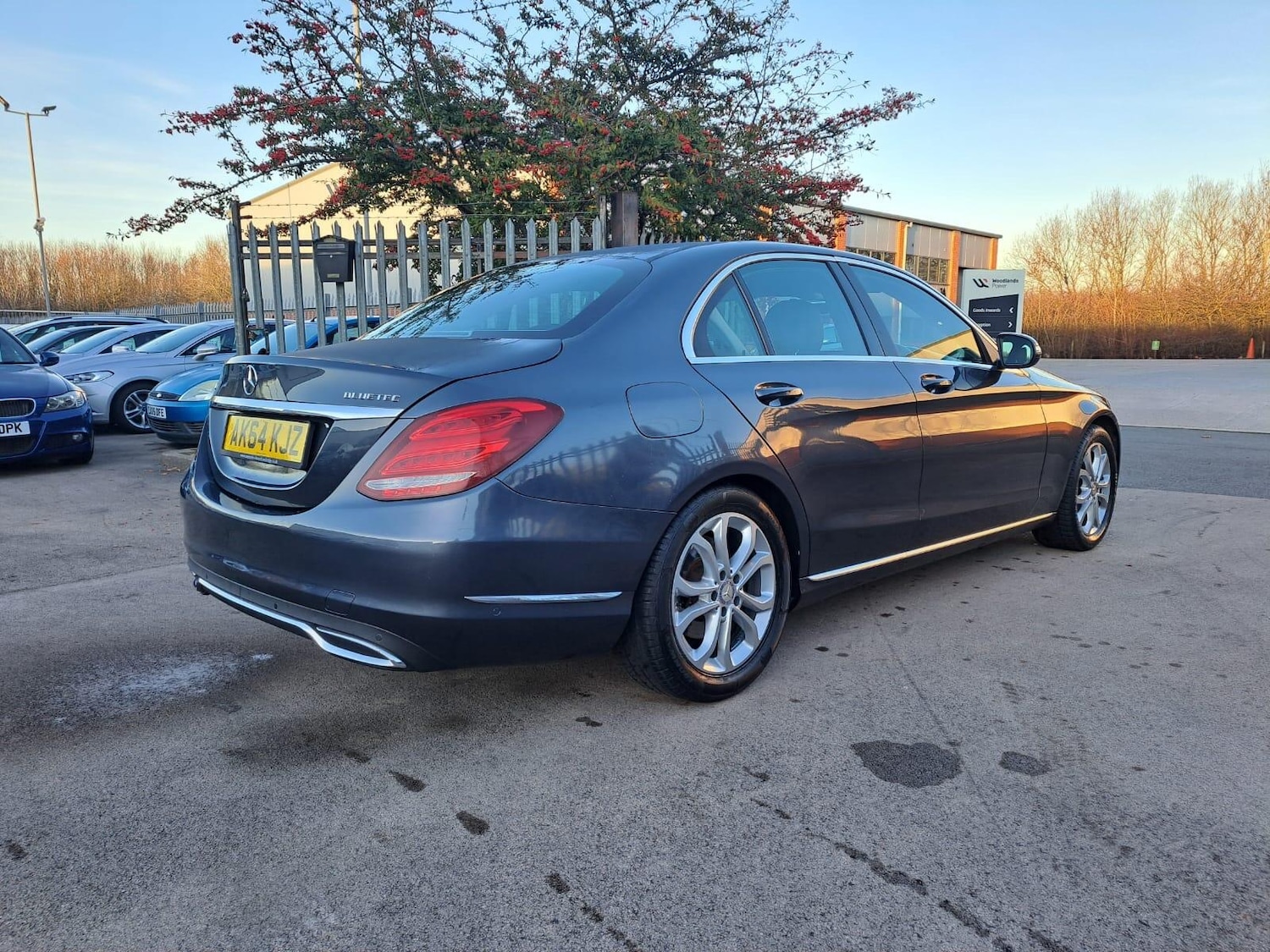Used Mercedes-Benz C Class 2014 for sale - 77067115: Photo 4