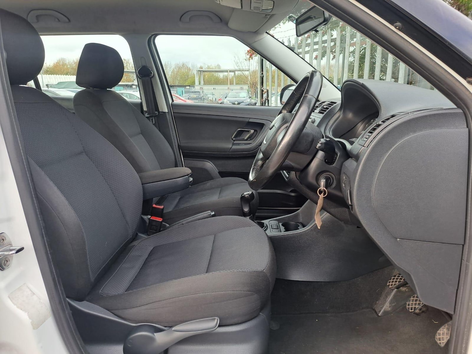 Used Skoda Fabia 2012 for sale - 76632961: Photo 10