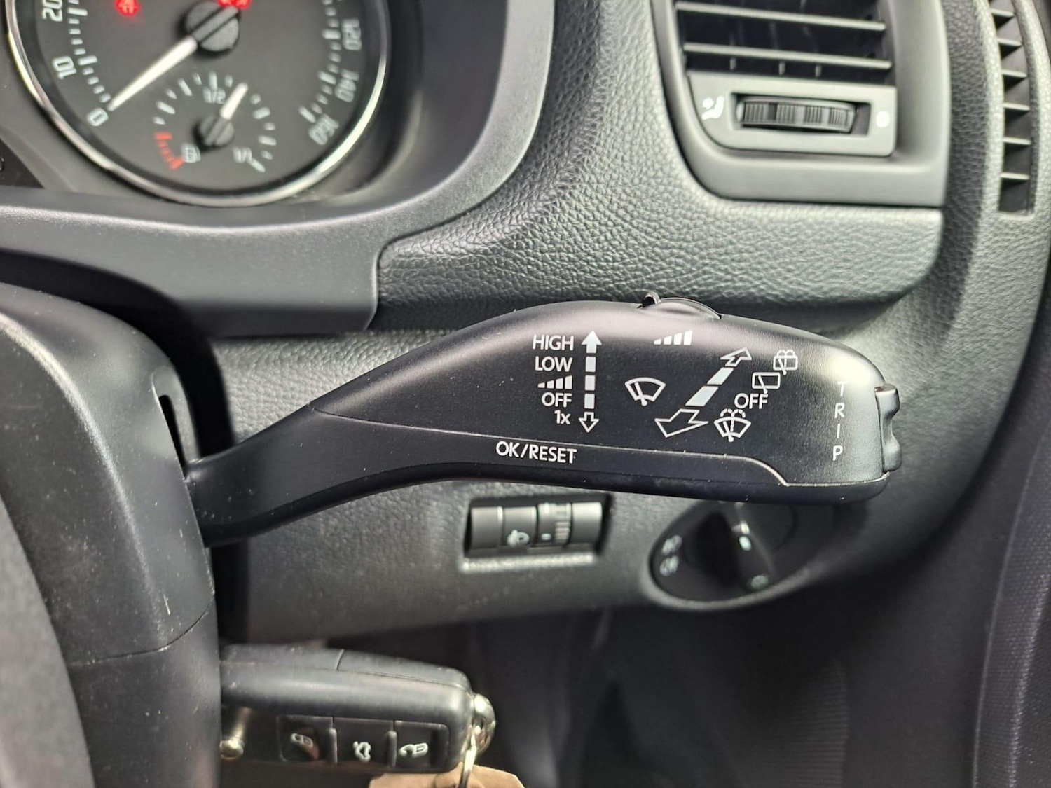 Used Skoda Fabia 2012 for sale - 76632961: Photo 25