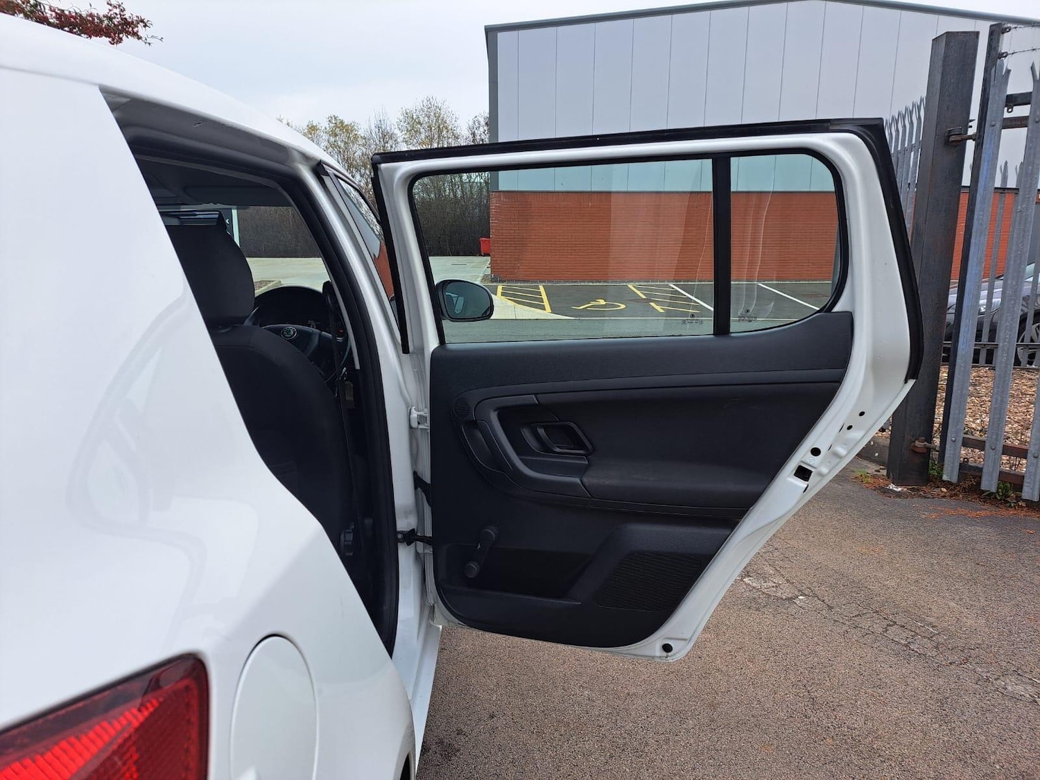 Used Skoda Fabia 2012 for sale - 76632961: Photo 47