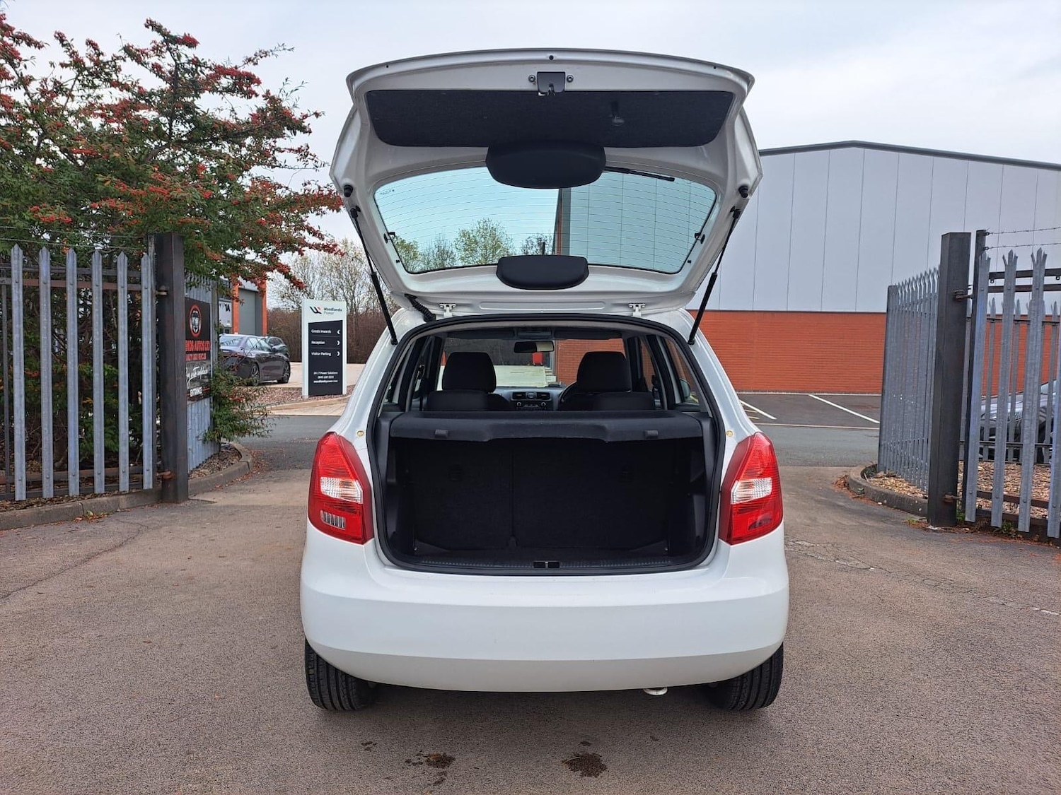 Used Skoda Fabia 2012 for sale - 76632961: Photo 49