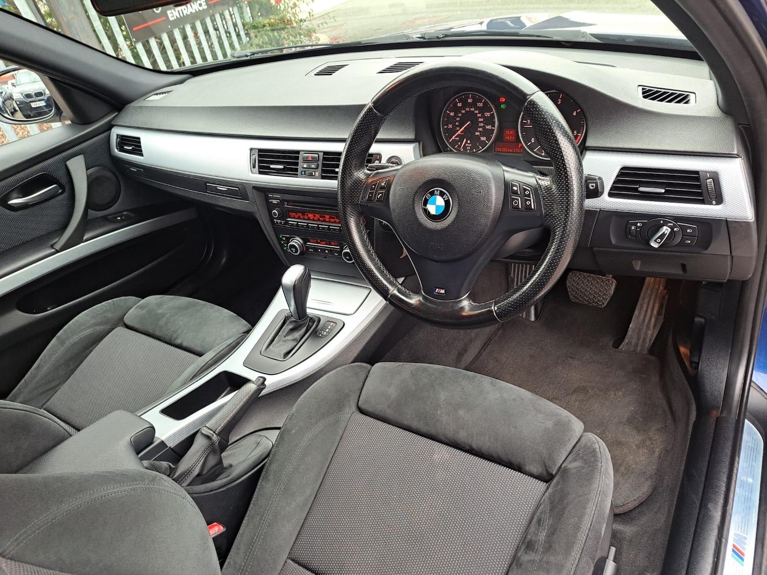 Used BMW 3 Series 2010 for sale - 77066658: Photo 10