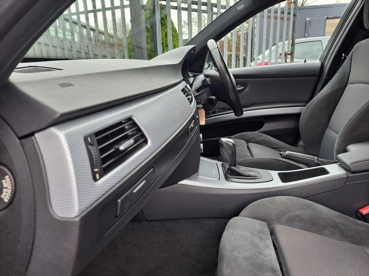 Used BMW 3 Series 2010 for sale - 77066658: Photo 16