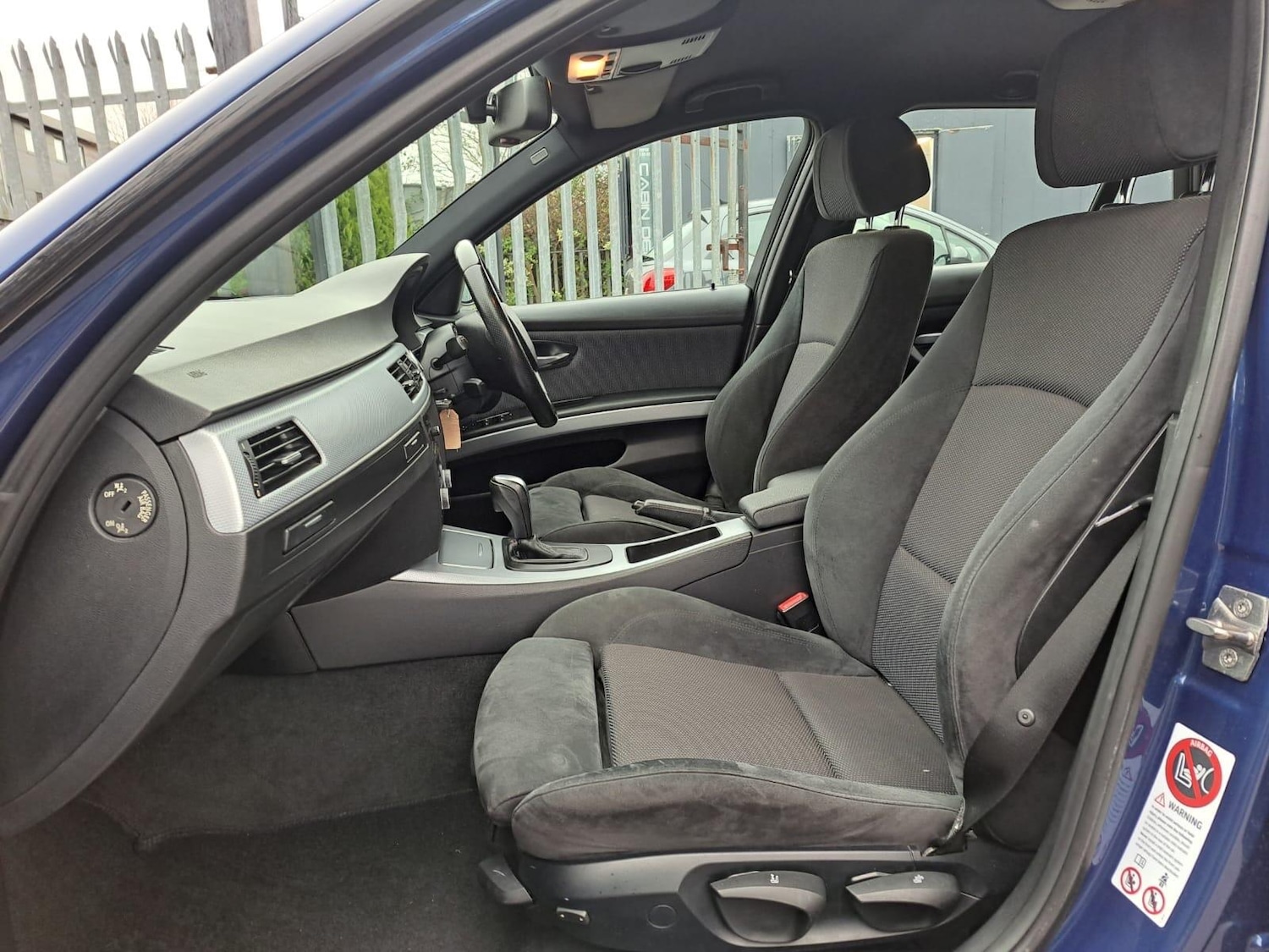 Used BMW 3 Series 2010 for sale - 77066658: Photo 18