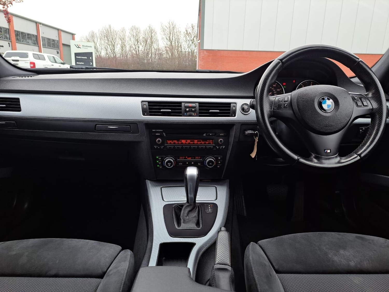 Used BMW 3 Series 2010 for sale - 77066658: Photo 39