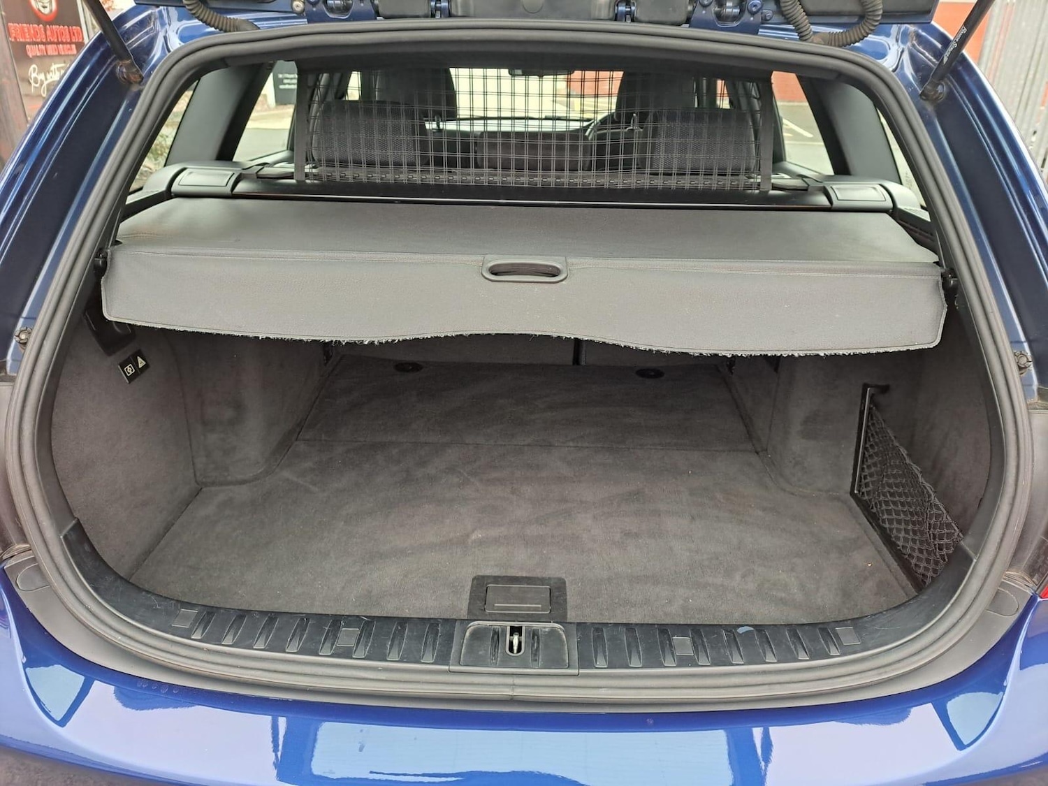 Used BMW 3 Series 2010 for sale - 77066658: Photo 58