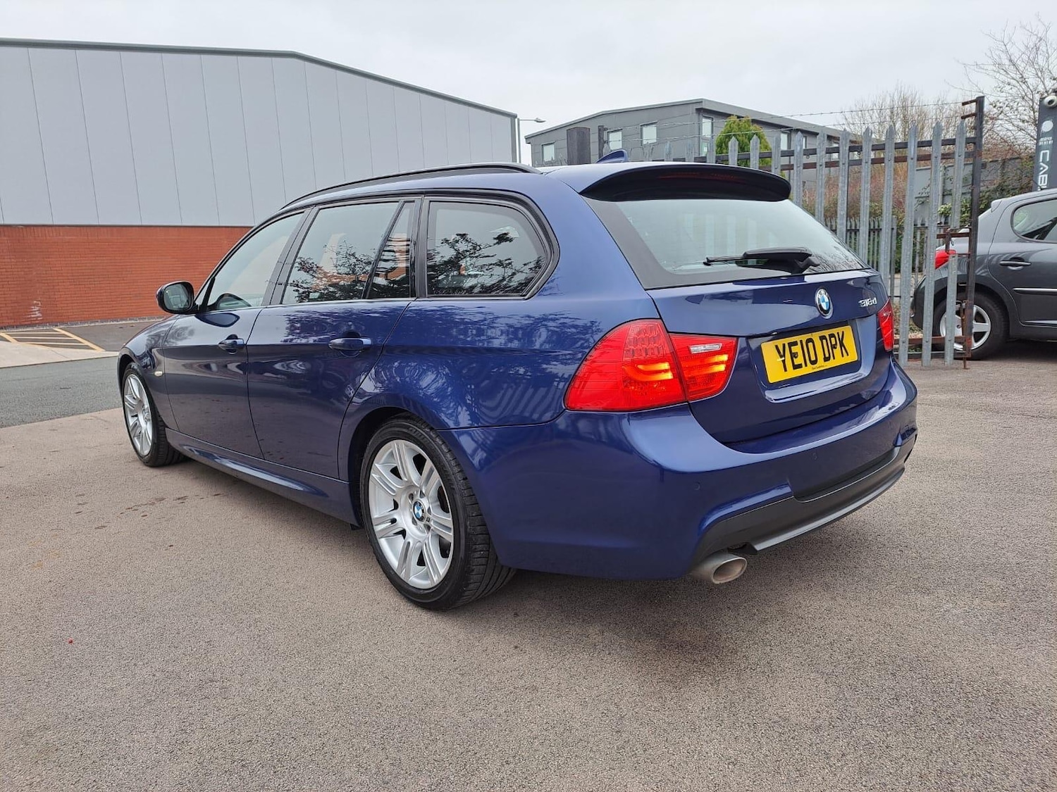 Used BMW 3 Series 2010 for sale - 77066658: Photo 6