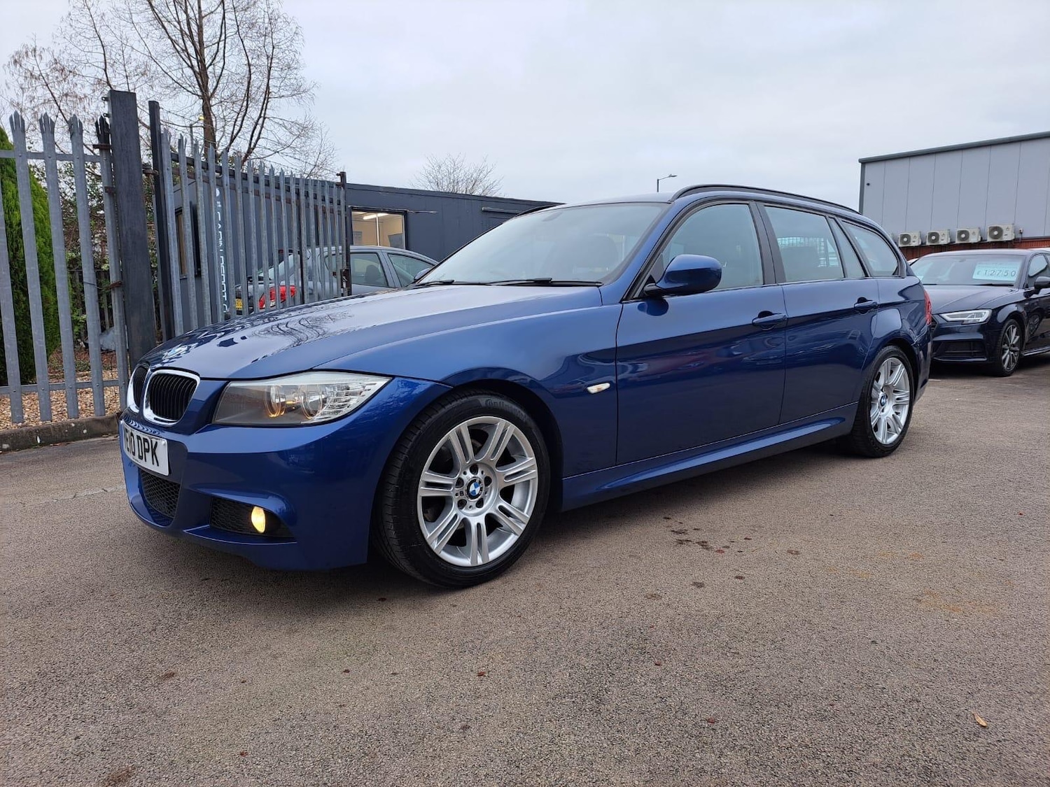Used BMW 3 Series 2010 for sale - 77066658: Photo 8