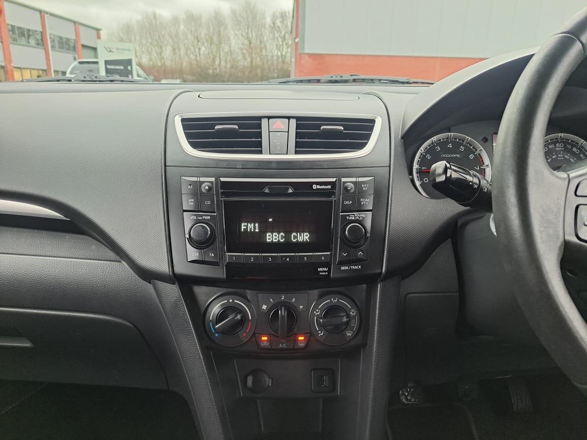 Used Suzuki Swift 2013 for sale - 76849720: Photo 38