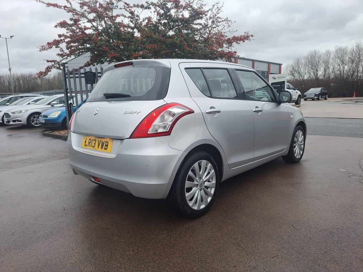 Used Suzuki Swift 2013 for sale - 76849720: Photo 4