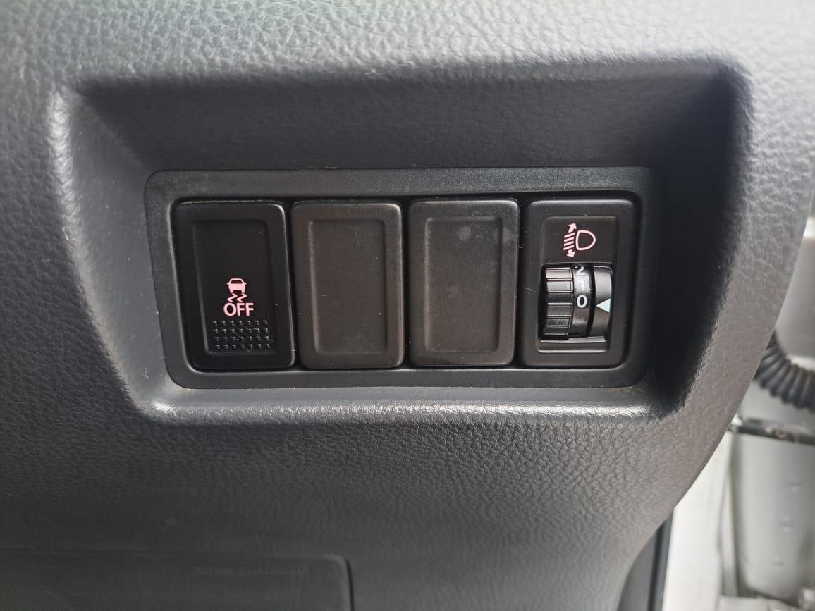 Used Suzuki Swift 2013 for sale - 76849720: Photo 43