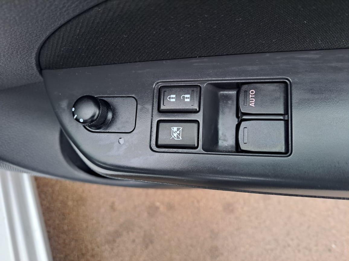 Used Suzuki Swift 2013 for sale - 76849720: Photo 45