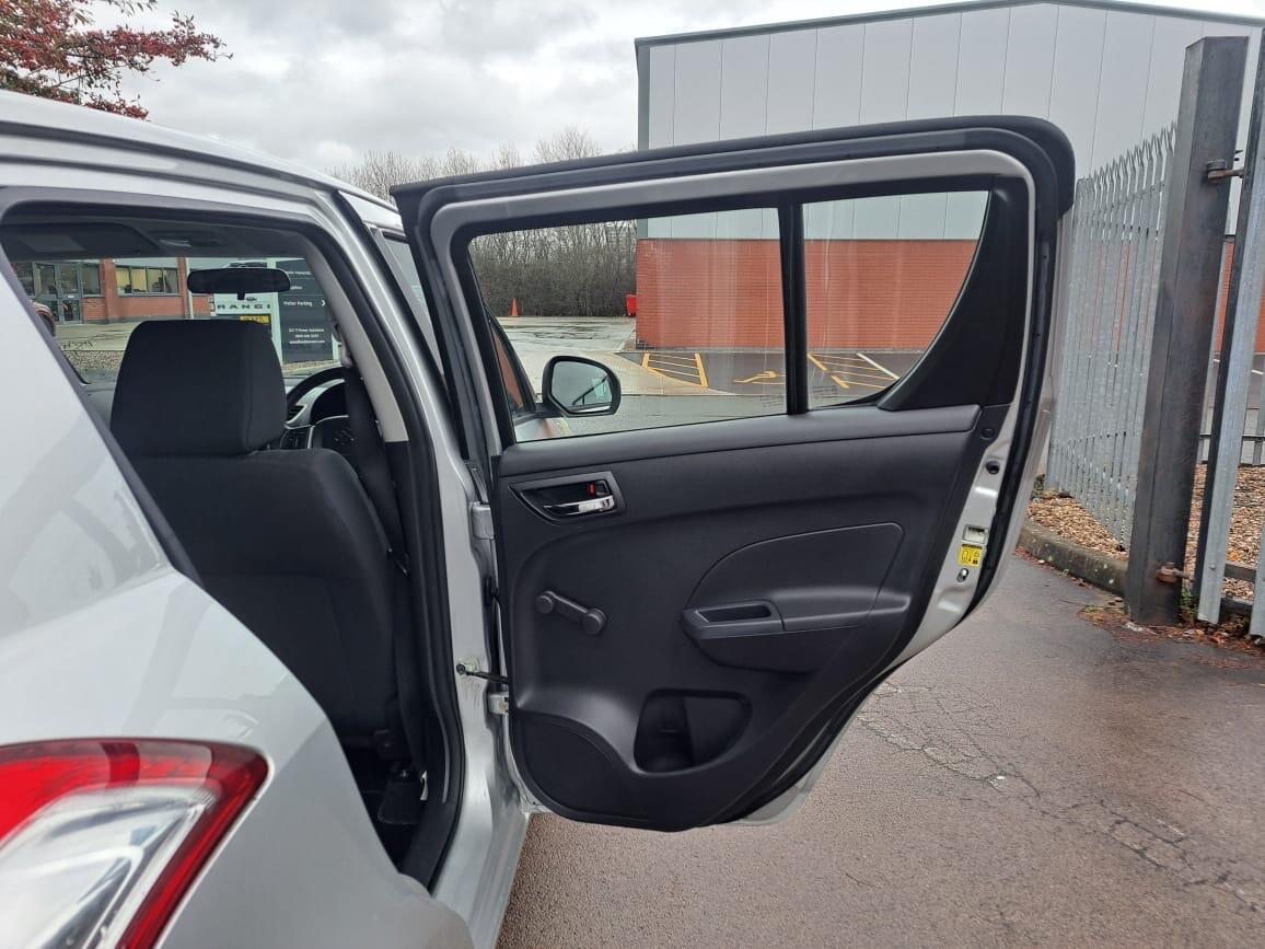 Used Suzuki Swift 2013 for sale - 76849720: Photo 46