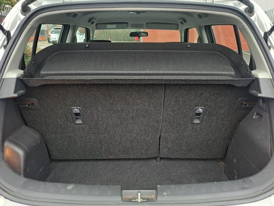 Used Suzuki Swift 2013 for sale - 76849720: Photo 49