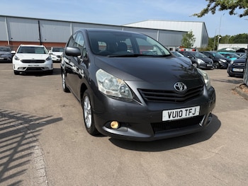 Used Toyota Verso 2010 for sale - 79247652: Photo