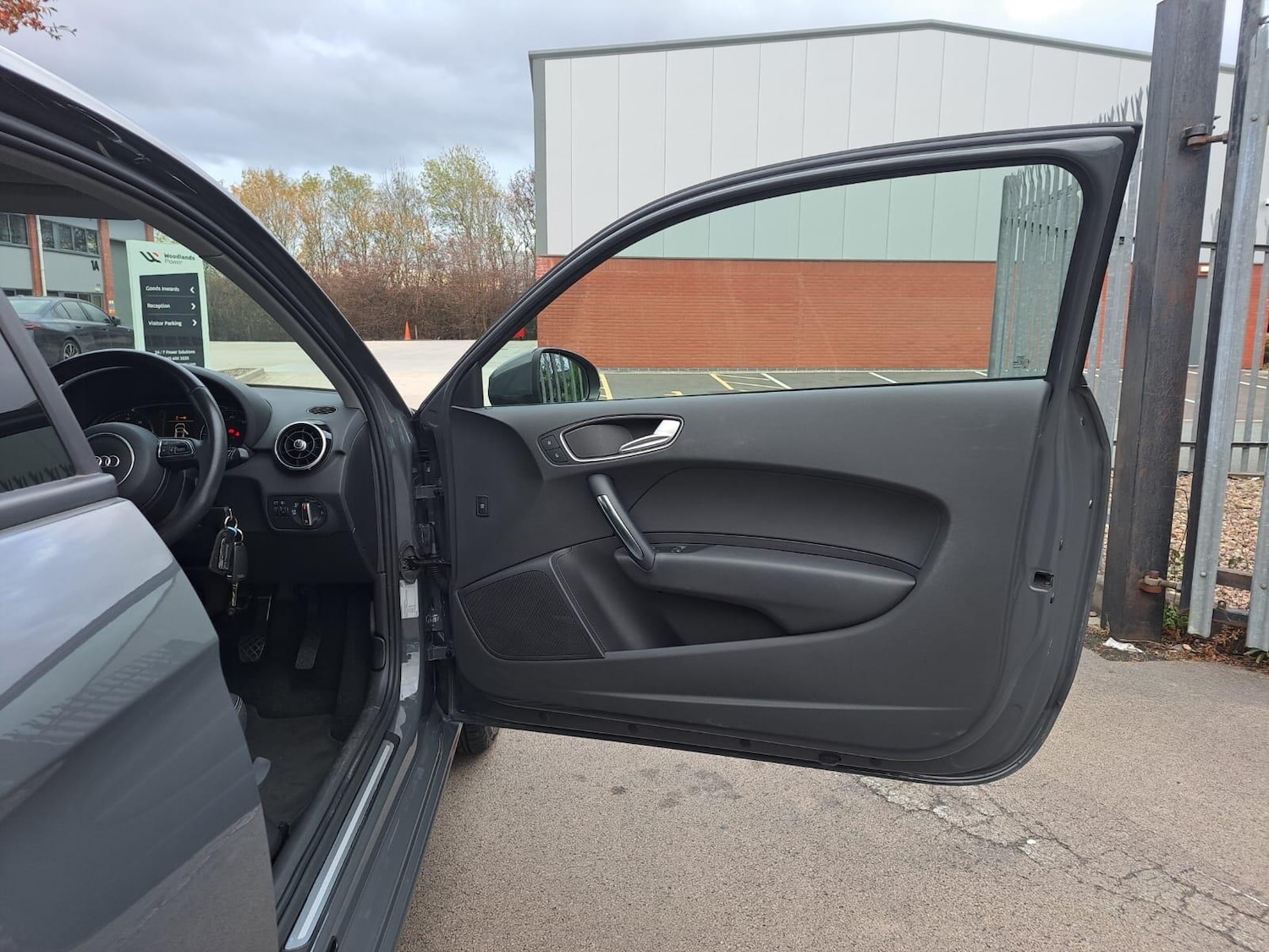 Used Audi A1 for sale - 76527662: Photo 51