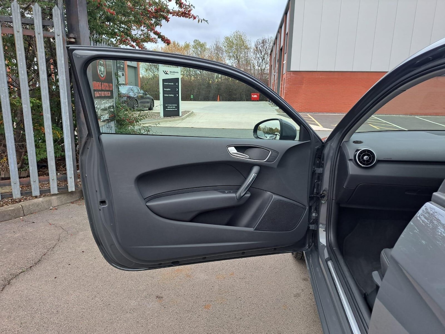 Used Audi A1 for sale - 76527662: Photo 59