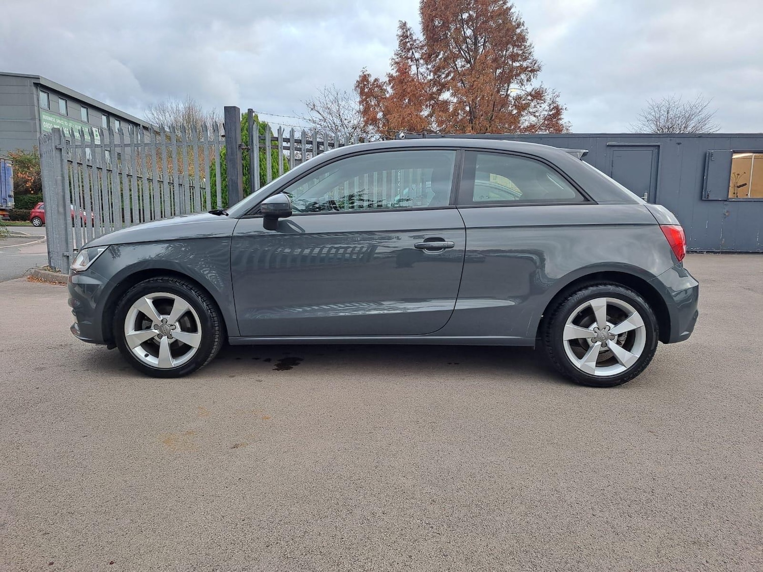 Used Audi A1 for sale - 76527662: Photo 6