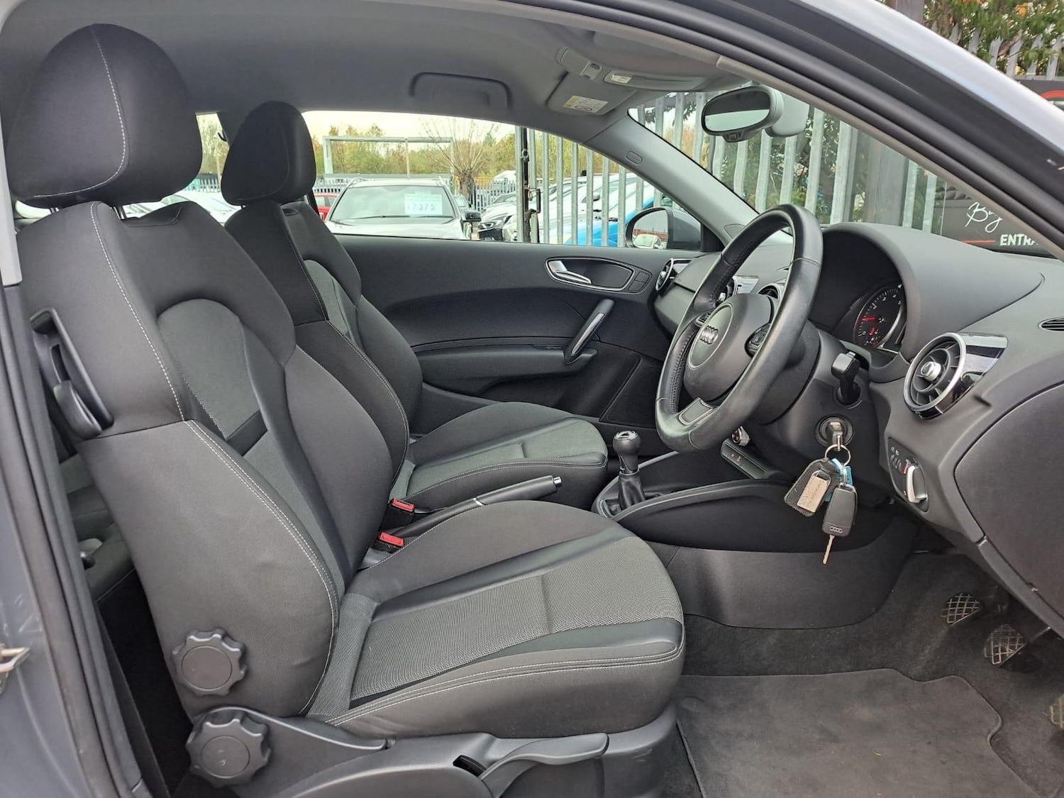 Used Audi A1 for sale - 76527662: Photo 9