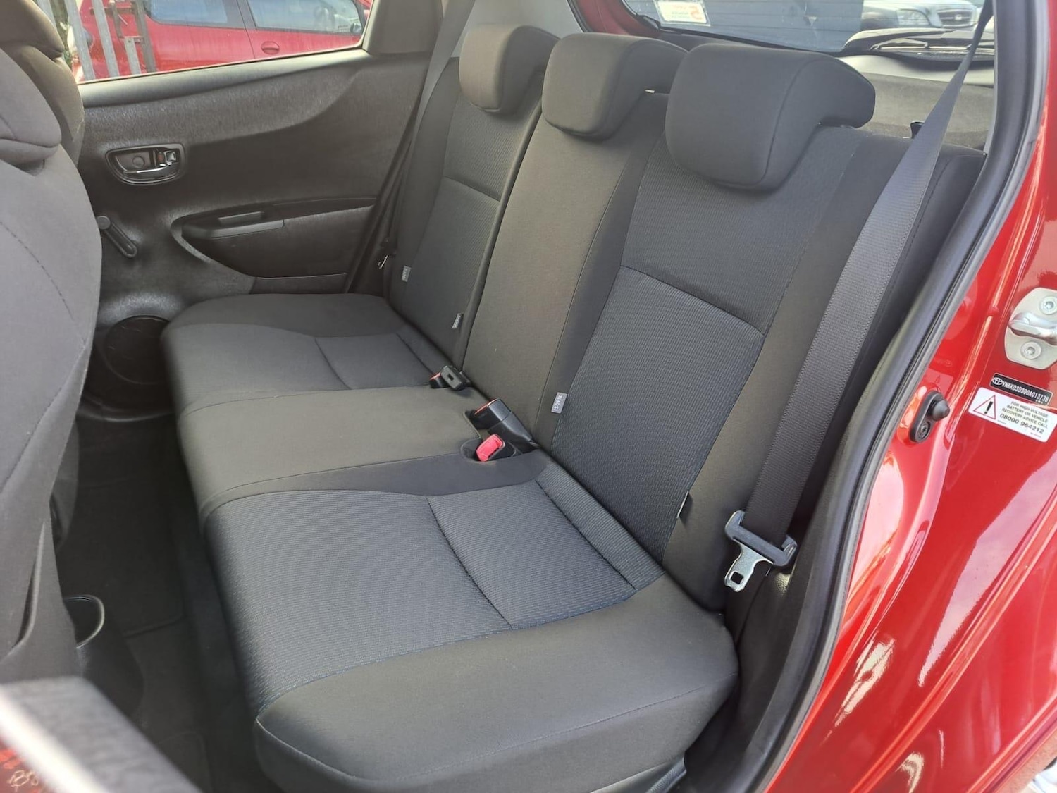 Used Toyota Yaris 2012 for sale - 76336109: Photo 20
