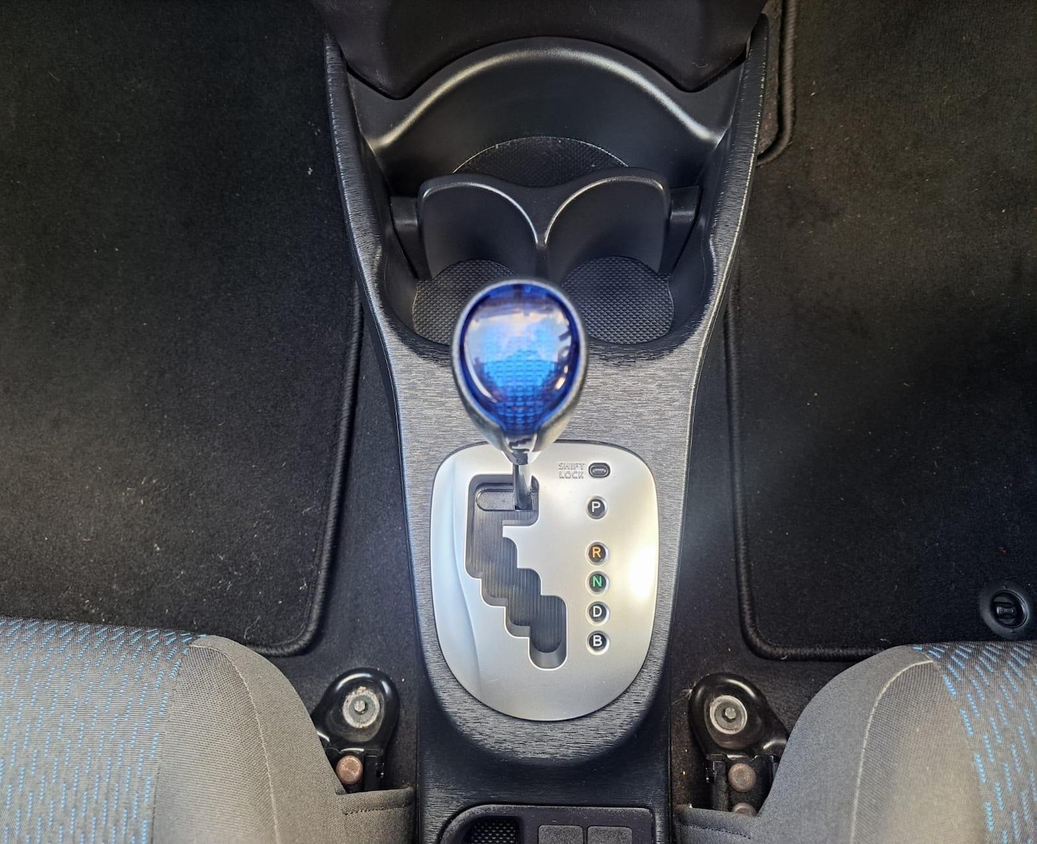 Used Toyota Yaris 2012 for sale - 76336109: Photo 32