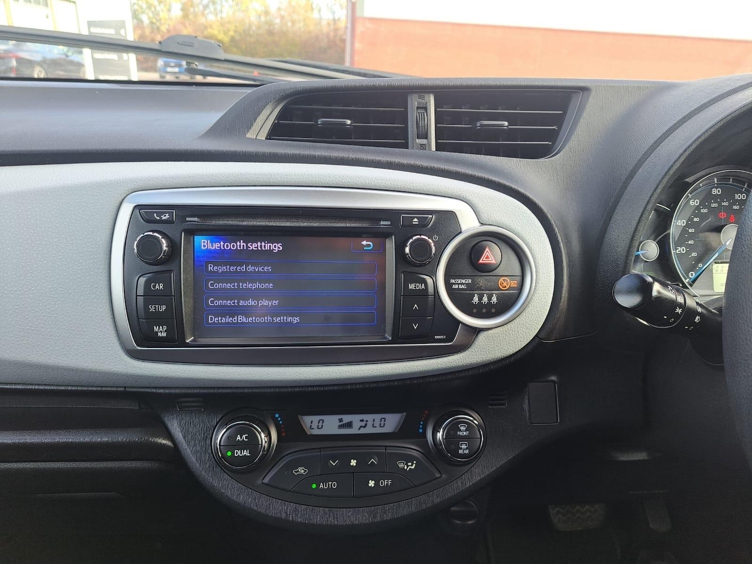Used Toyota Yaris 2012 for sale - 76336109: Photo 36
