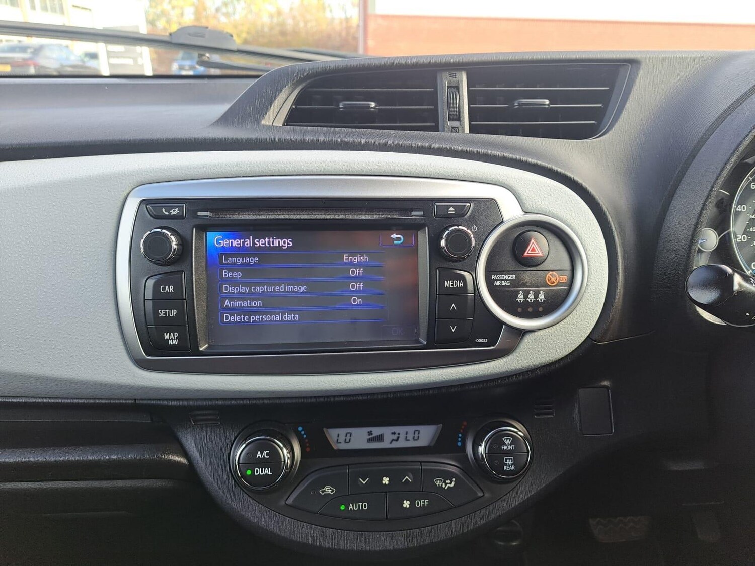 Used Toyota Yaris 2012 for sale - 76336109: Photo 37