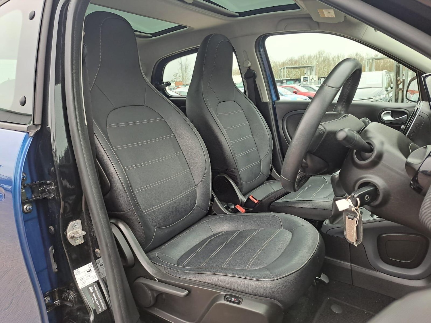 Used smart forfour 2018 for sale - 77057410: Photo 12