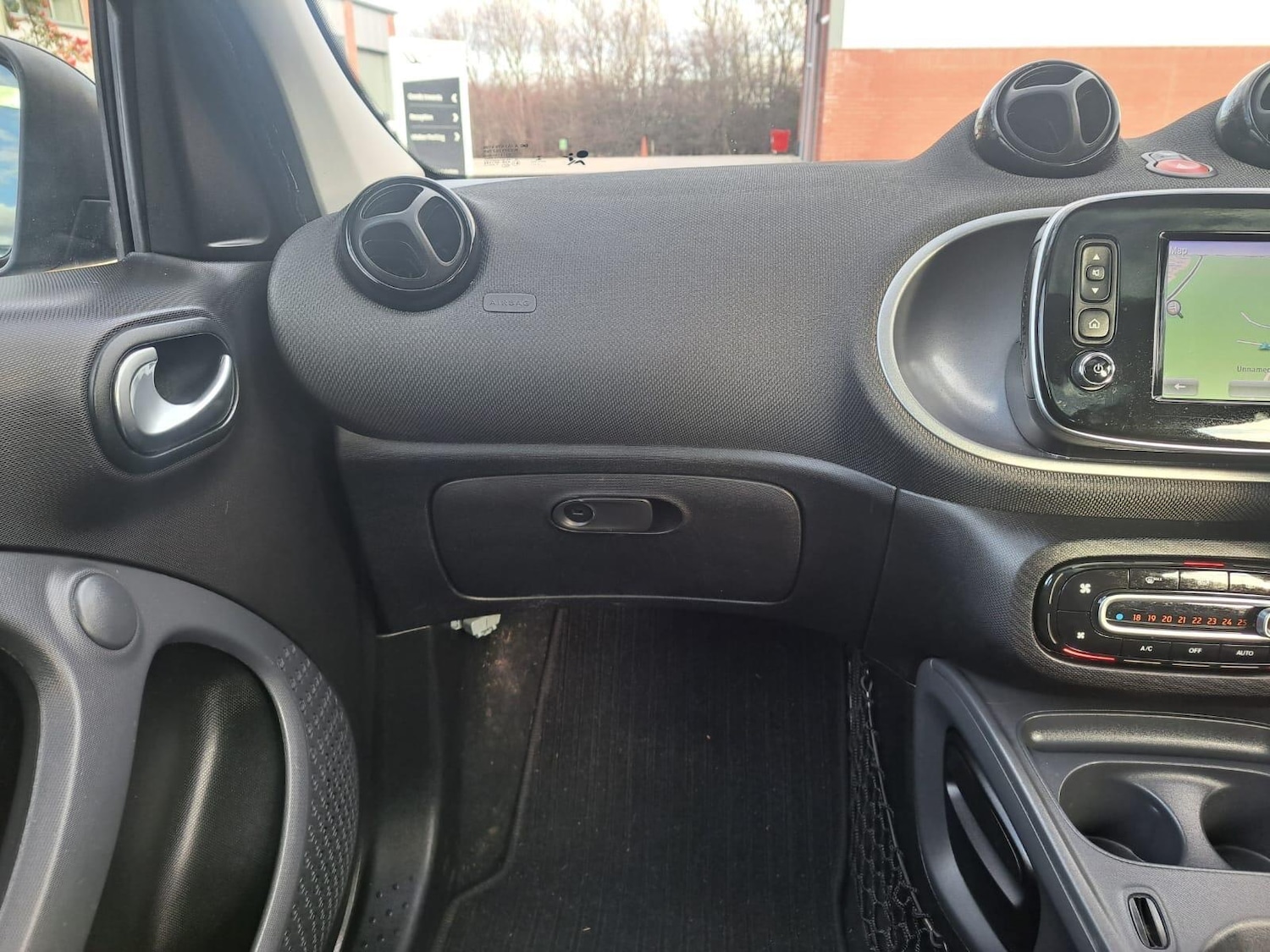Used smart forfour 2018 for sale - 77057410: Photo 24