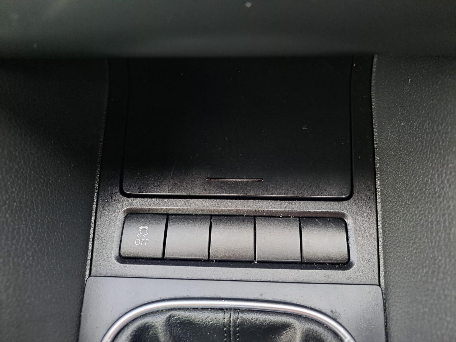 Used Volkswagen Golf 2012 for sale - 77029996: Photo 32