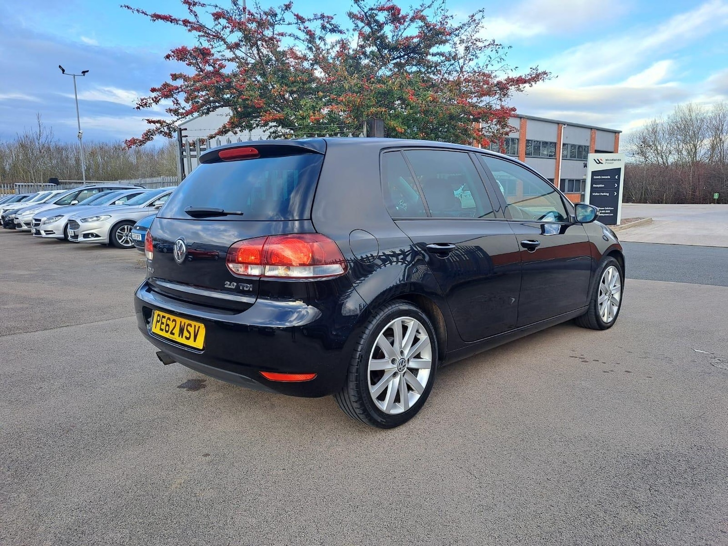 Used Volkswagen Golf 2012 for sale - 77029996: Photo 4